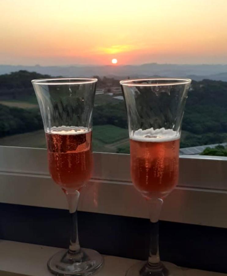 Apartamento Aconchegante Com Vista Para O Vale Dos Vinhedos Bento Gonçalves Kültér fotó